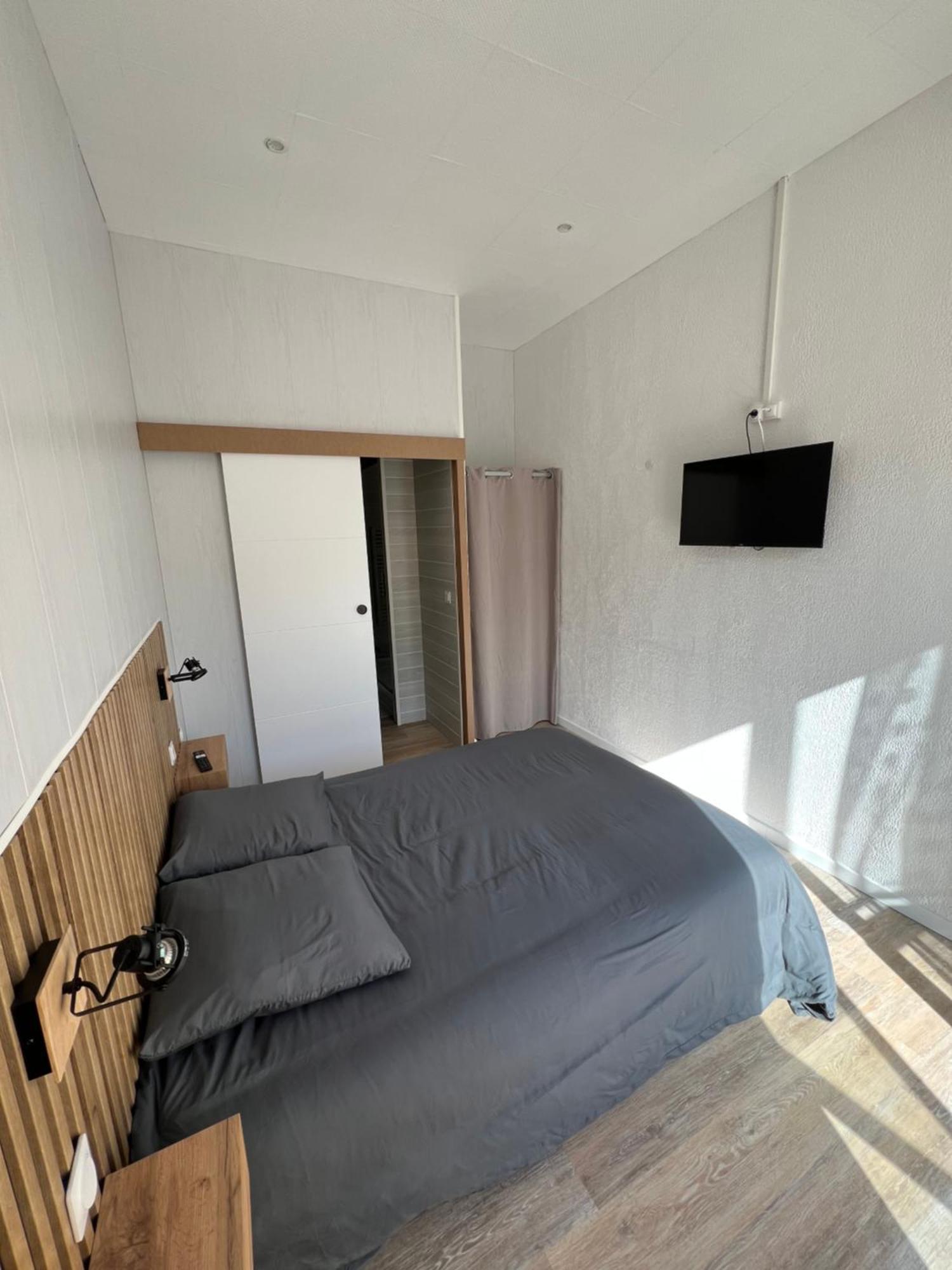 Complexe Les 4 Saisons Hotel Oust Bilik gambar