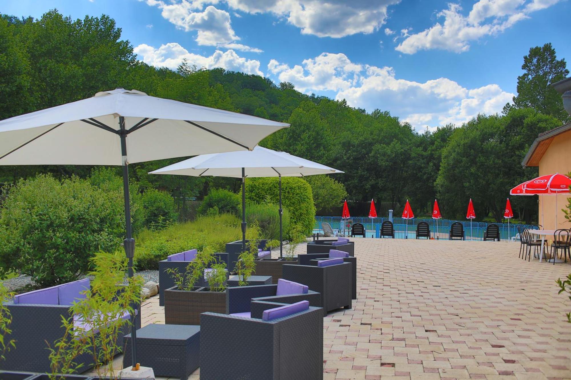 Complexe Les 4 Saisons Hotel Oust Luaran gambar